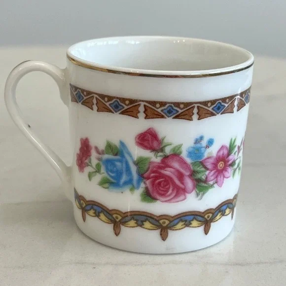 Vintage Demitasse Espresso Tea Cup Saucer Floral Rose Gold Trim Cottagecore - Picture 9 of 12